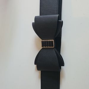 Torrid Bow Belt Size:1